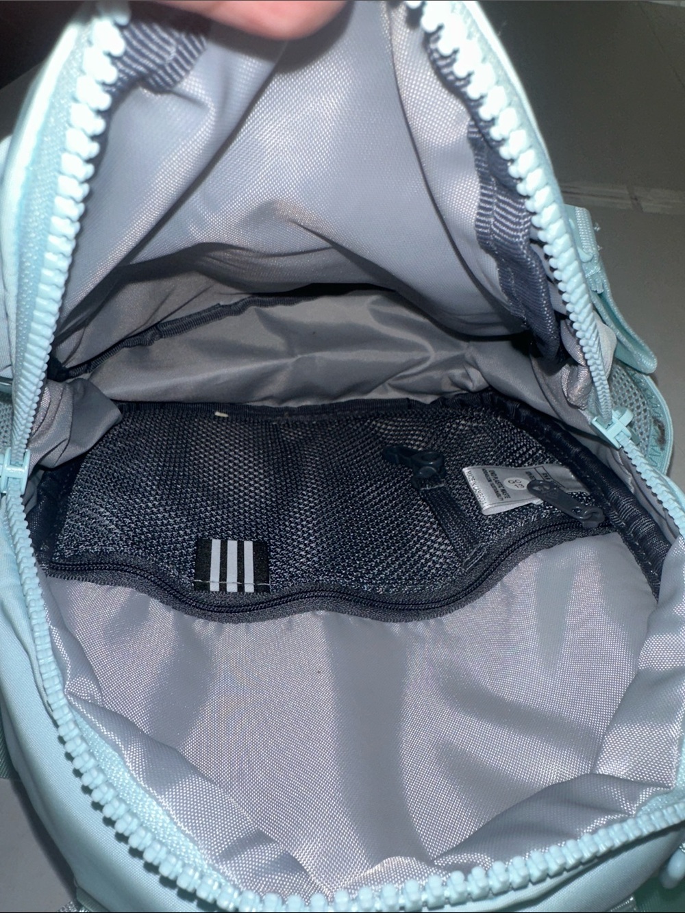 Adidas Mini Backpack READ - Picture 6 of 8